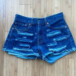 Vintage Levi’s Jean Shorts